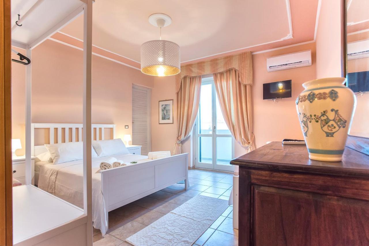 Bed & Breakfast Sand'ana House