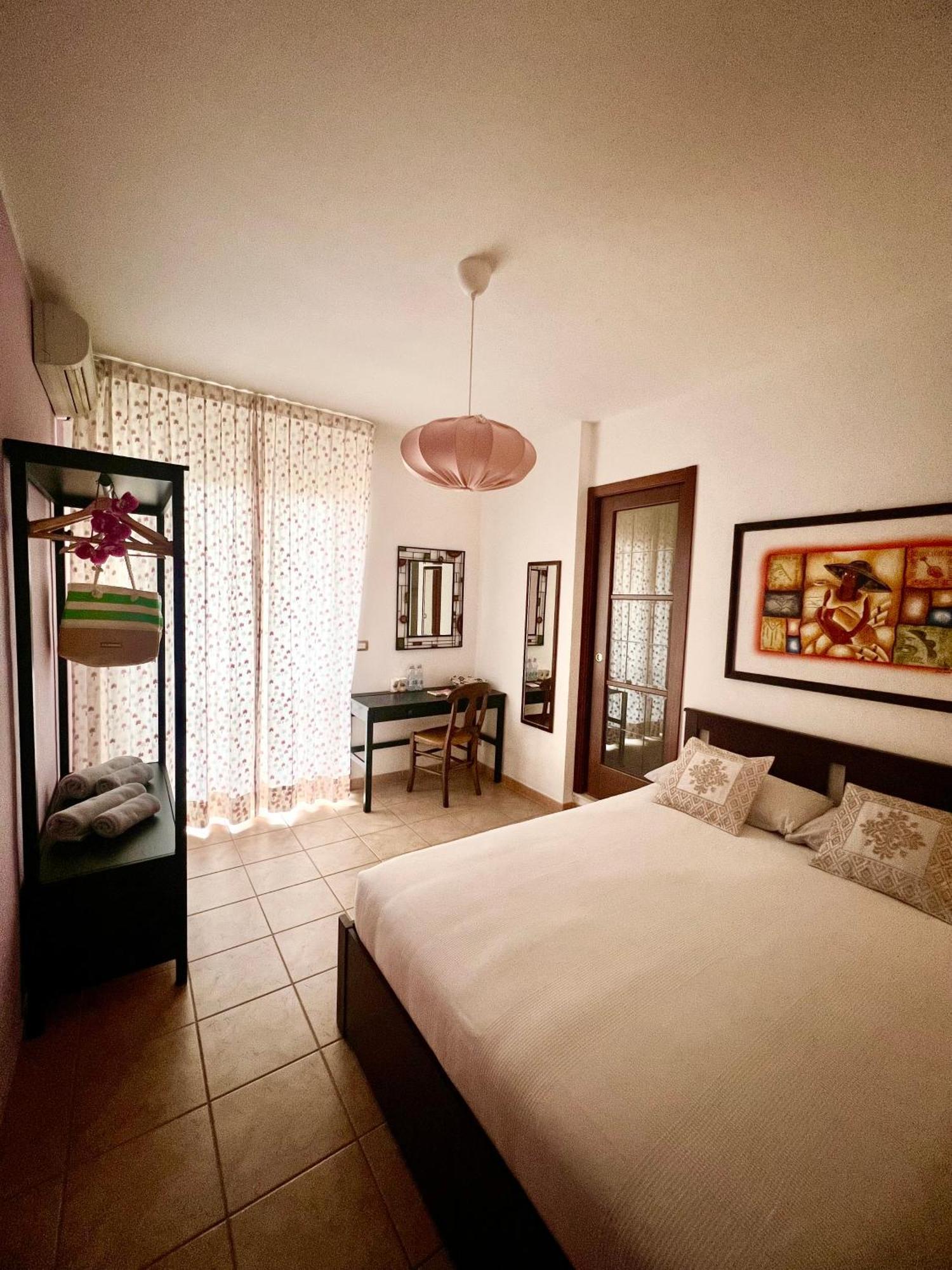 Sand'ana House 2*